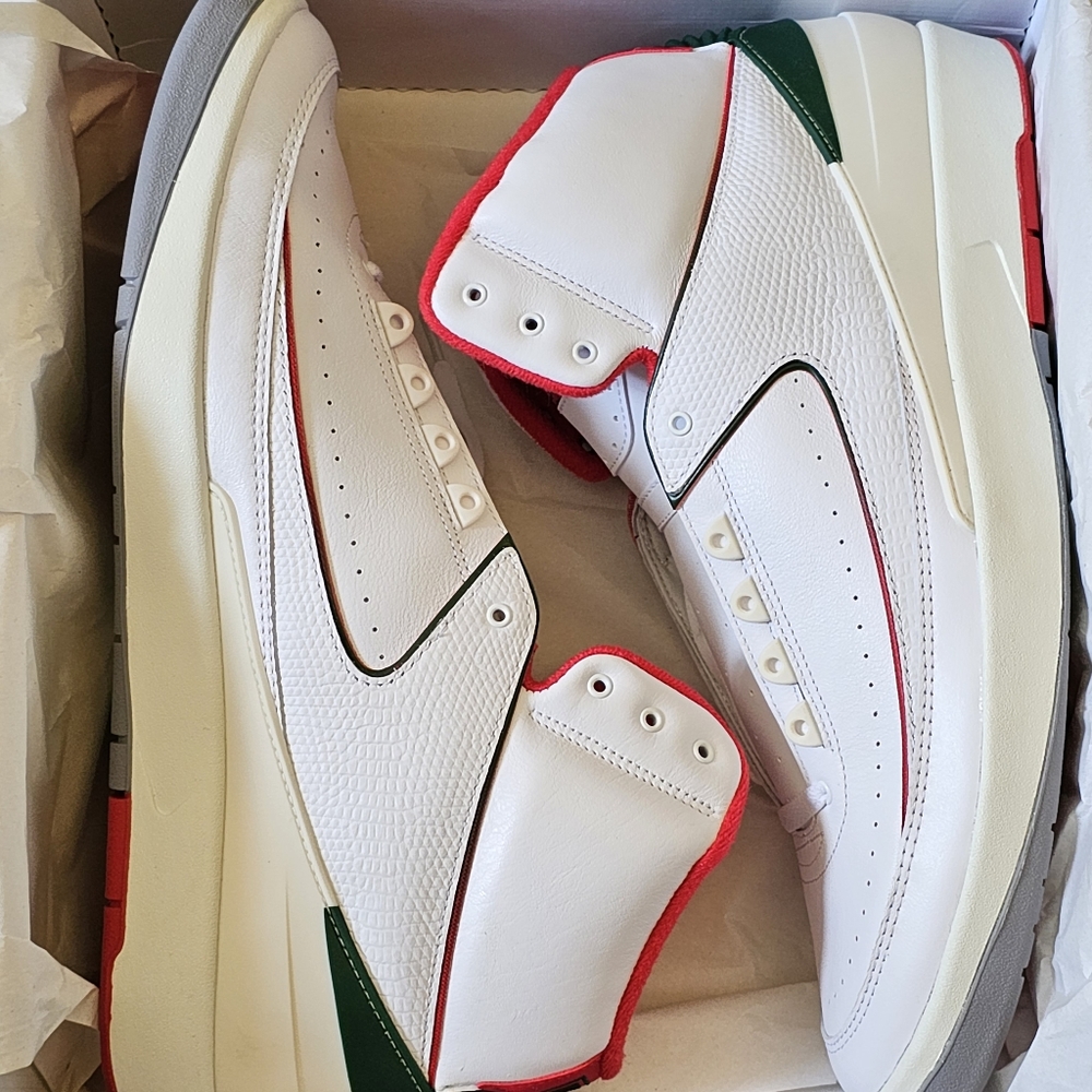 Air Jordan 2 Retro Size 17
